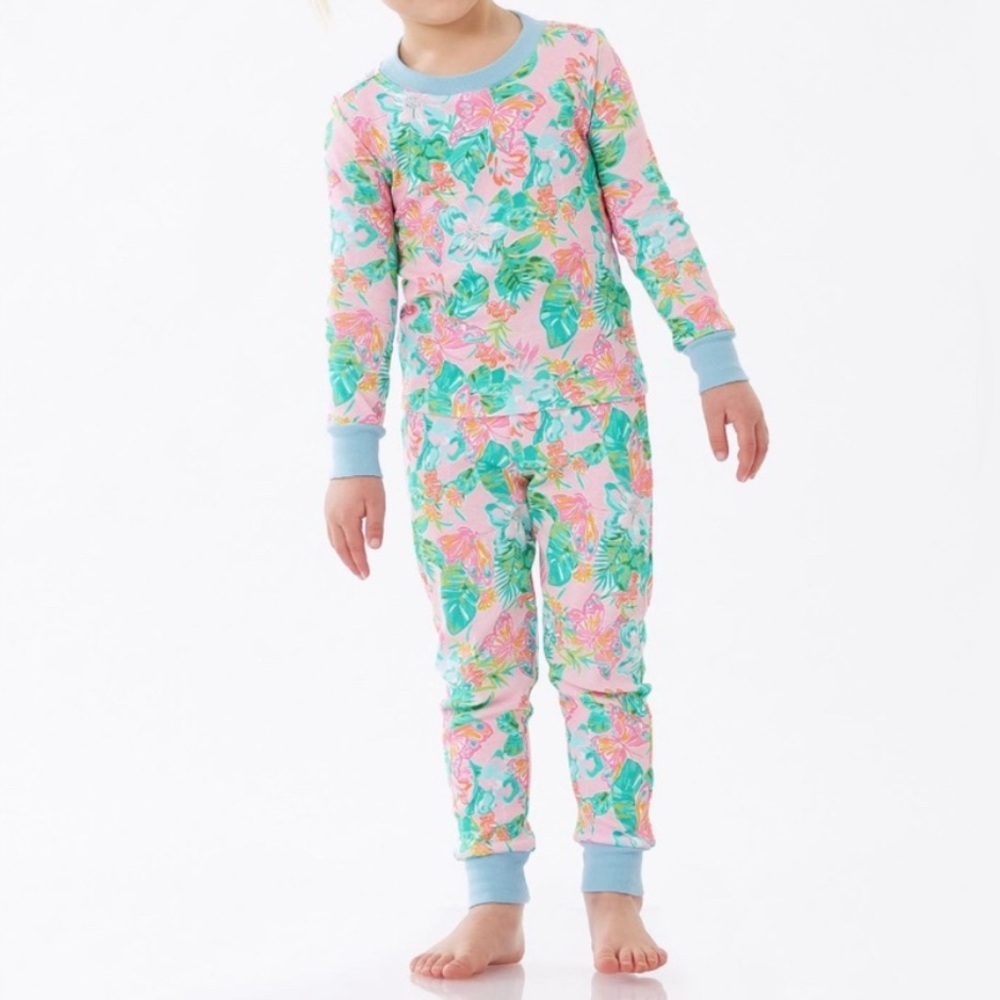 Lilly Pulitzer x Pottery Barn Kids Isle Be Back Floral Pajama Set Girls